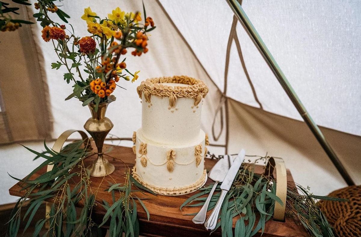 Wedding Cake Trends We Re Loving Easy Weddings