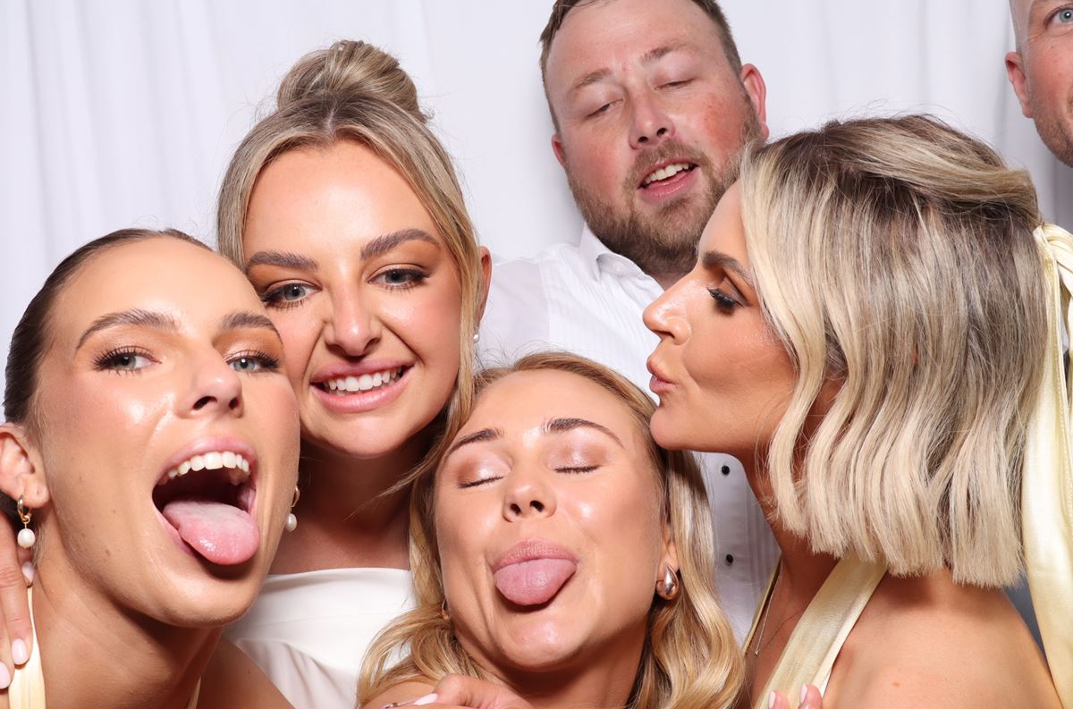 peony and fig events photo booth