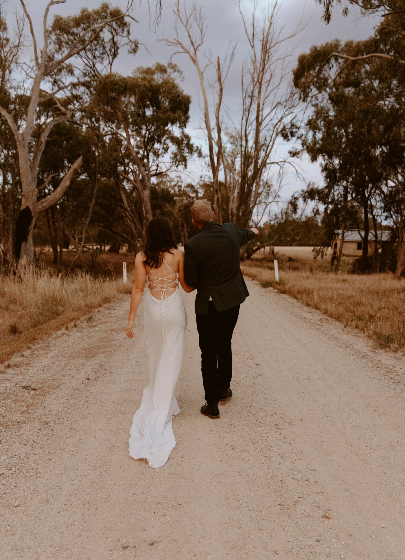 sunset husband and wife country