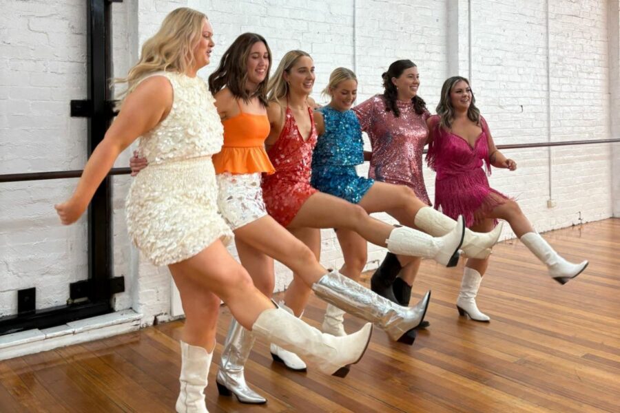 gold coast hen's ideas