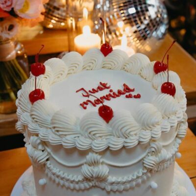 wedding cake cost