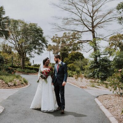 23 ways to save money on your wedding