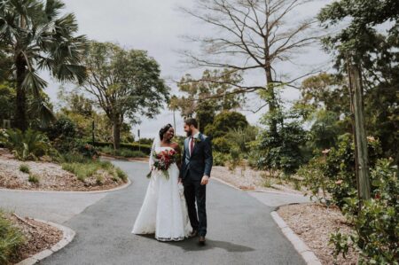 23 ways to save money on your wedding