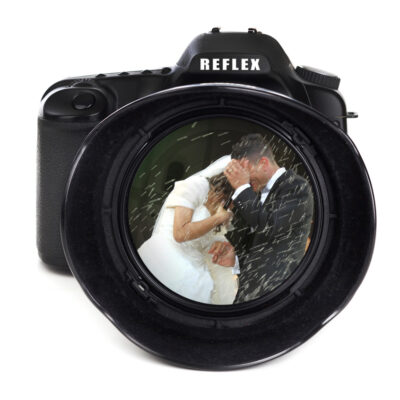 proffesional-wedding-photographer-camera