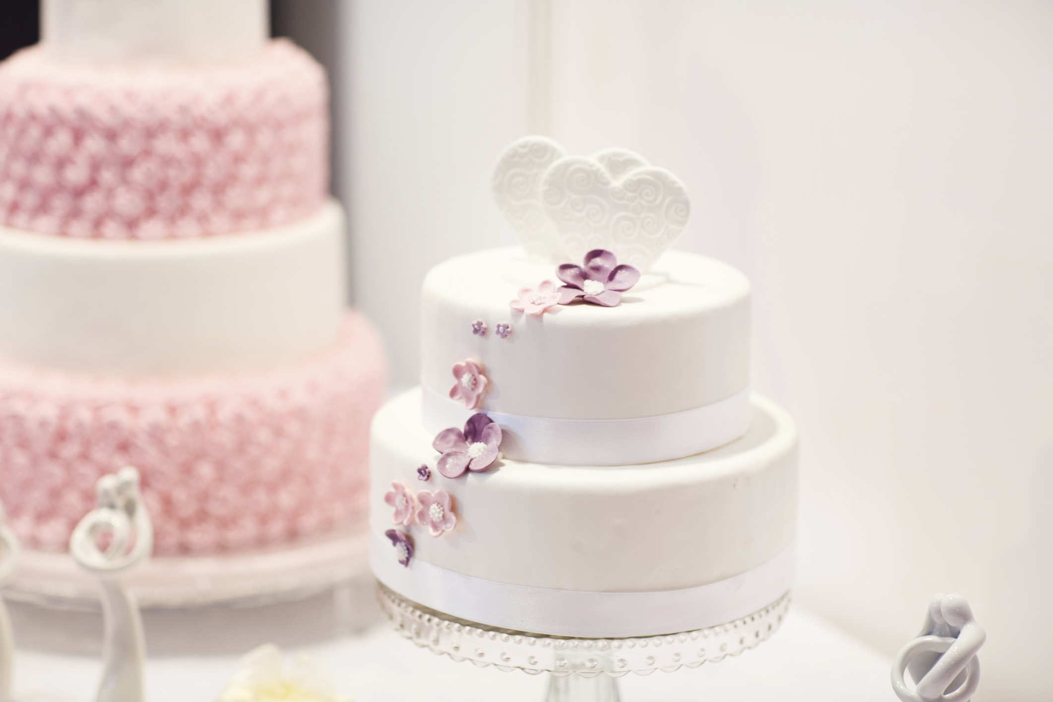 Simple wedding cake for Beginners - YouTube