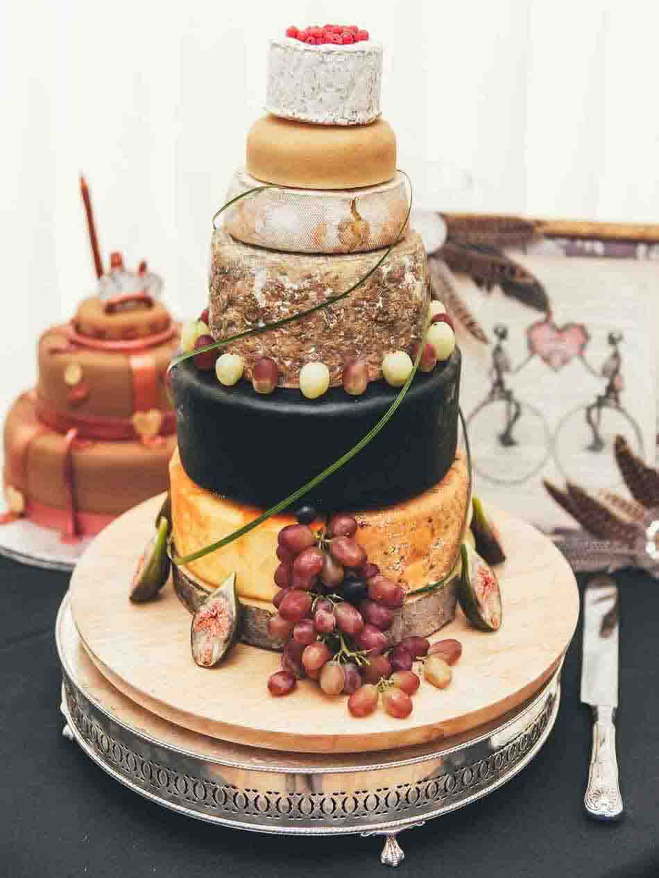 cheese-wheel-cake