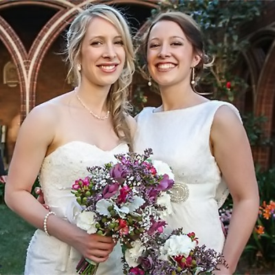 british sibblings marry on the same day