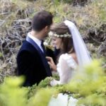 Natalie Portman and Benjamin Millepied wed in a secret Californian sunset ceremony. Images: FameFlyNet/E Online