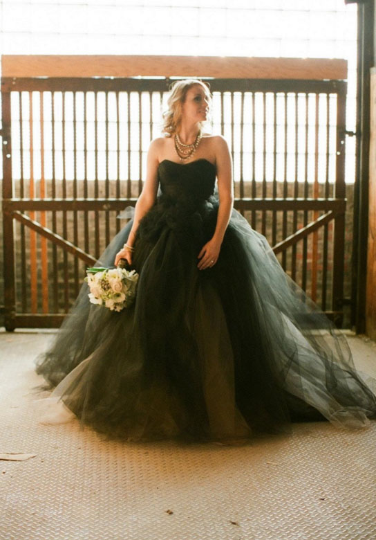 10 brides who wore black on their wedding day