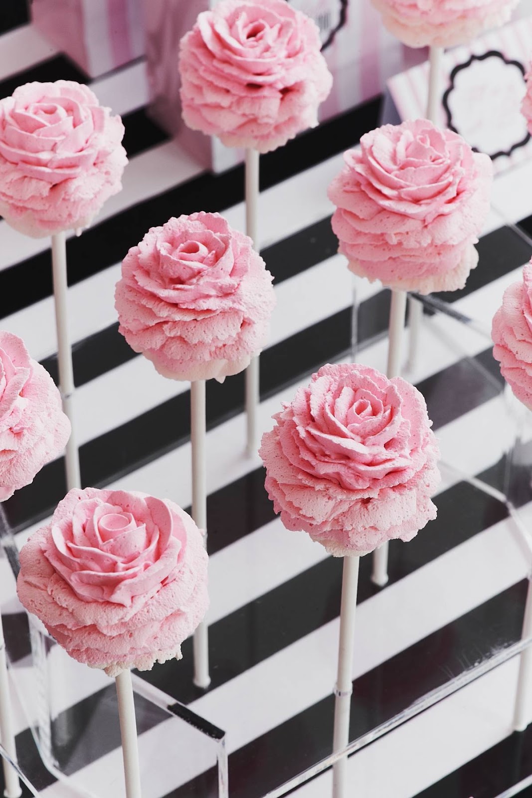 The style of cake pops are only limited by your imagination. Image: Sweet Empire