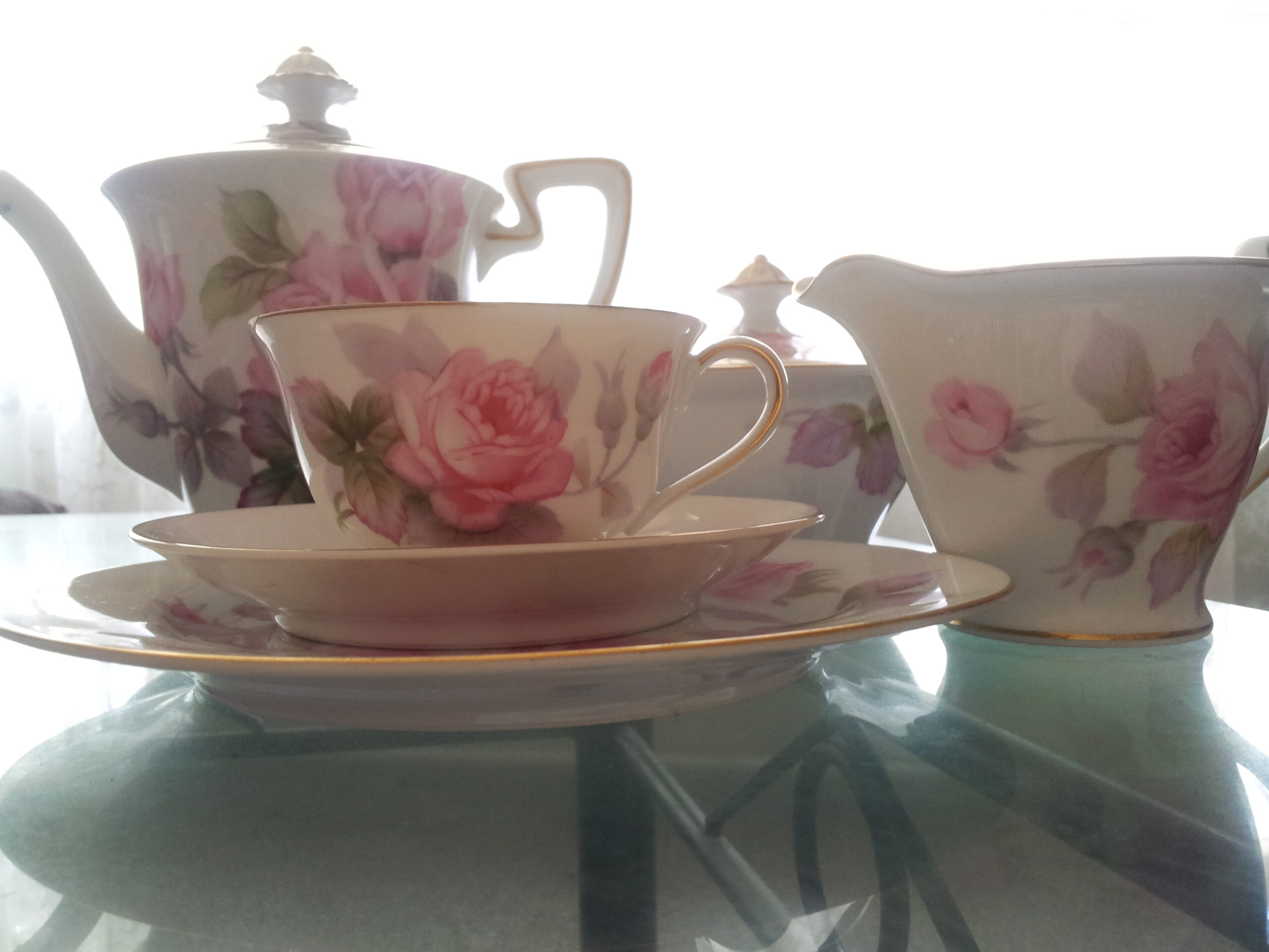 Tea set scaled
