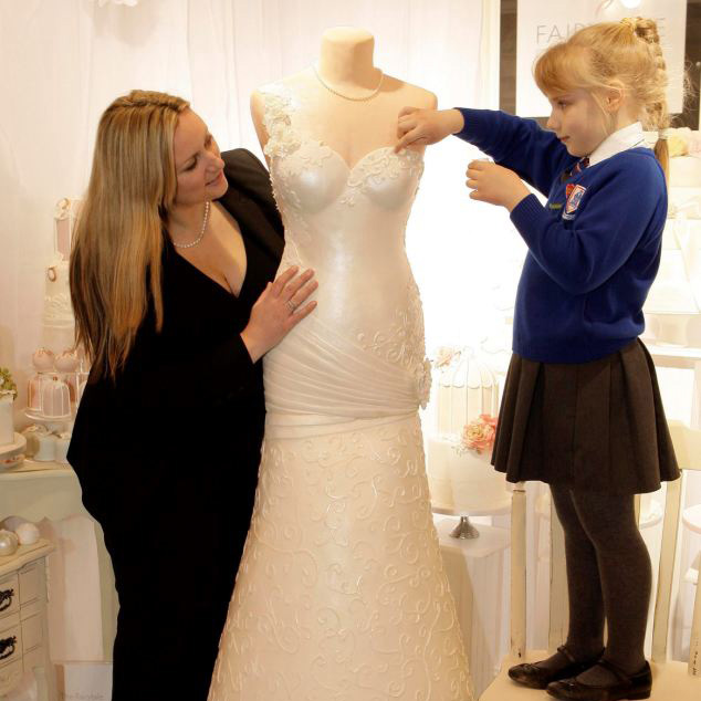 wedding dress cake thumb