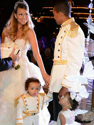 Mariah Carey and Nick Cannon celebrate their fifth wedding anniversary at Disneyland. Image: Twitter