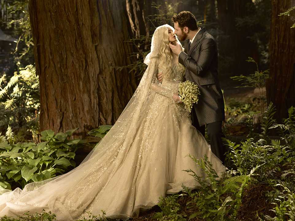 Reminiscent of a scene from Lord of the Rings, the first official photo from tech billionaire Sean Parker's wedding to singer-songwriter Alexandra Parker is stunning