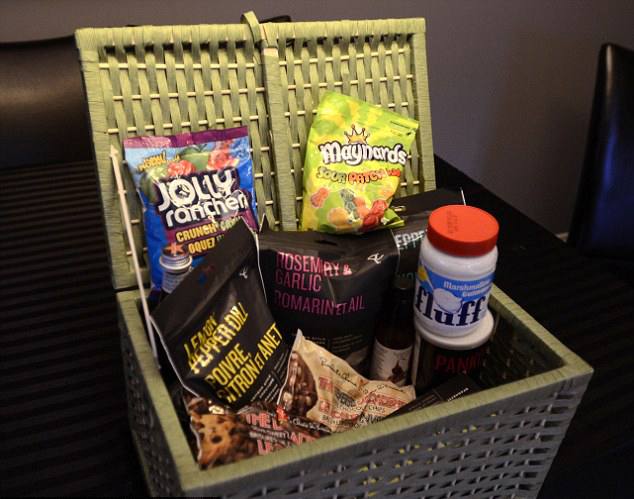  The food hamper at the centre of a war of words between the bridal couple and their guest.Image: The Hamilton Spectator