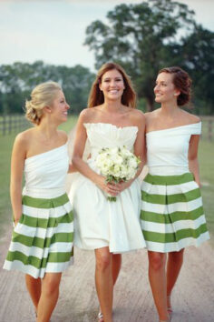 bride and bridesmaids color combination