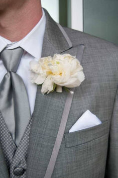 grooms gray-silver suite