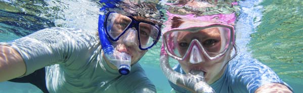 Easy Weddings - adventure honeymoons - snorkeling (Tanzania)