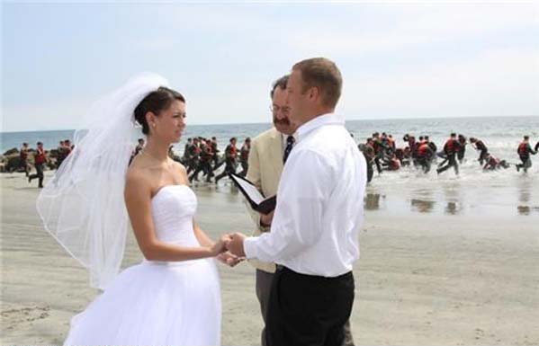 navy seals photobomb wedding