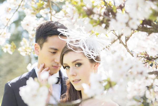 Cherry blossom pink and Tiffany blue wedding theme. Image: L’Estelle Photography