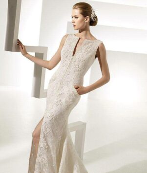 pronovias gown with cap and veil