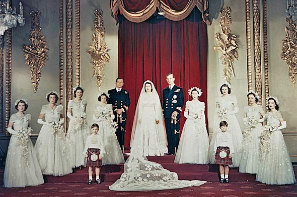 Queen Elizabeth's wedding picture