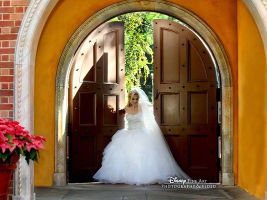 Paraplegic Tami Martin lost 87 kigs and walked down the aisle 5