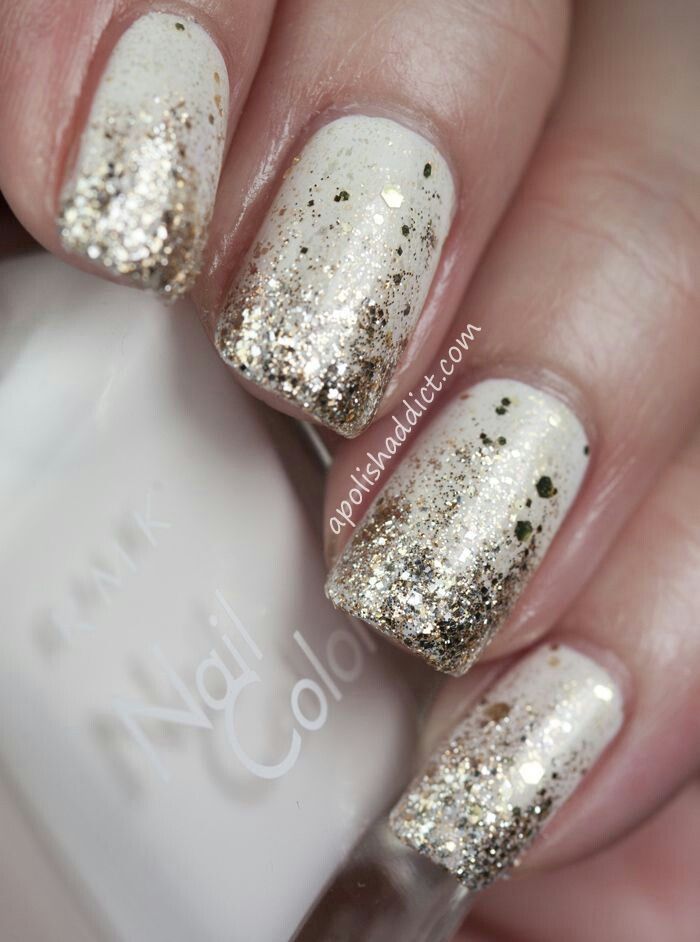 nails art - gold flecks on white nails