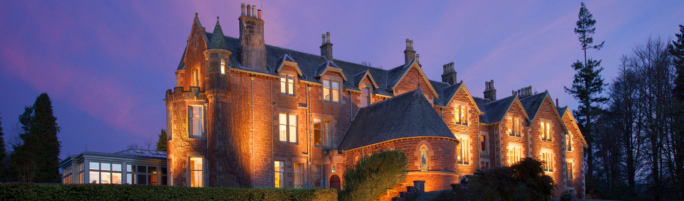 Andy Murray and Kim Sears will wed on April 11 at his hotel Cromlix House