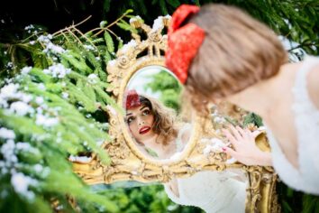Snow White themed wedding styling