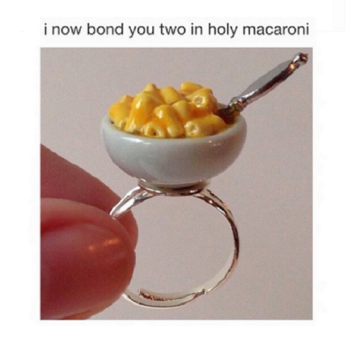 Macaroni wedding ring