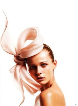 Bridal headpiece by Philip Treacy