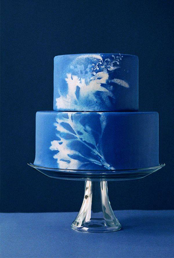 Beautiful blue cake