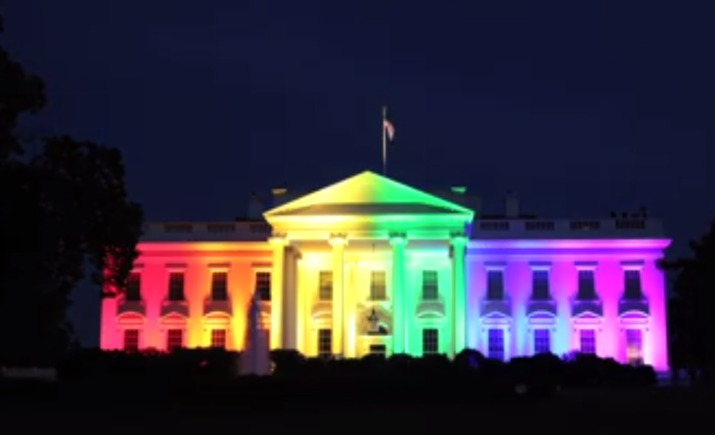 America allows same-sex marriages - white house is lit up