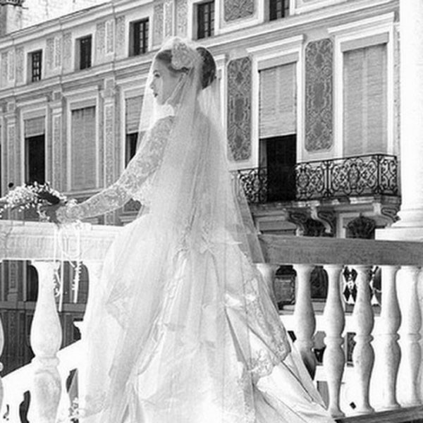Grace Kelly married Prince Rainor