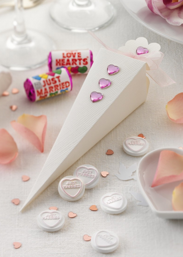 Lolly favours Love Hearts Uk