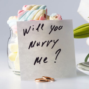 cute family marriage proposal ideas