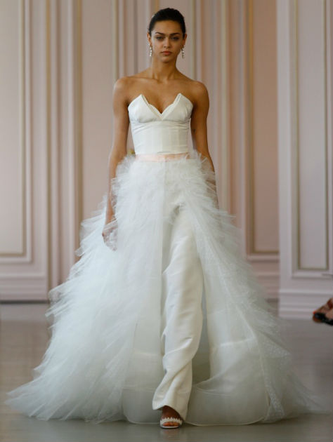 Oscar de la Renta transformable wedding dress