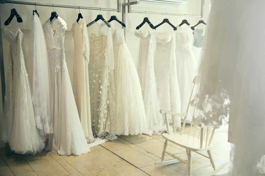 13 questions to ask before buying a wedding dress Easy Weddings