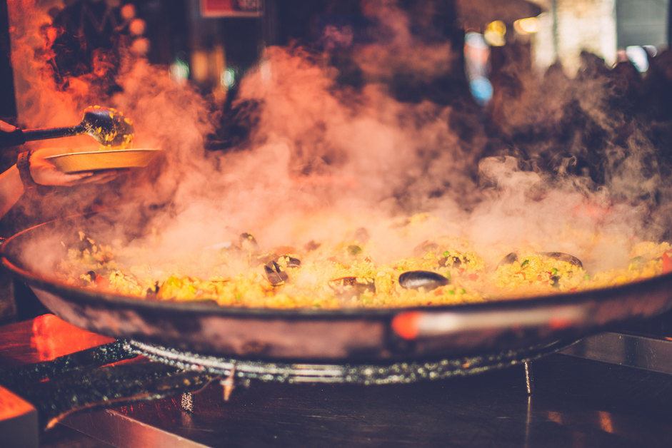 Seafood Paella in a Pan 