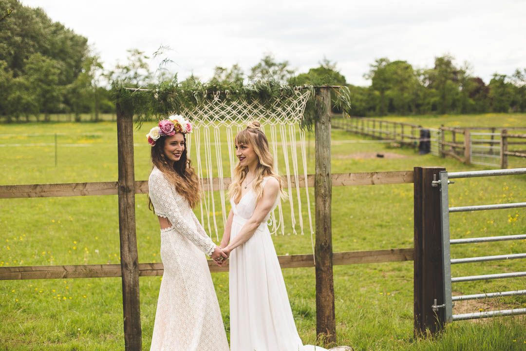 This gorgeous styled shoot contained one of our favourite wedding trends: macrame! The beautiful craft is used perfectly on the altar. We also love the use of bones, dream catchers, and gold accents. This kind of styling could be beautifully done by a DIY couple.