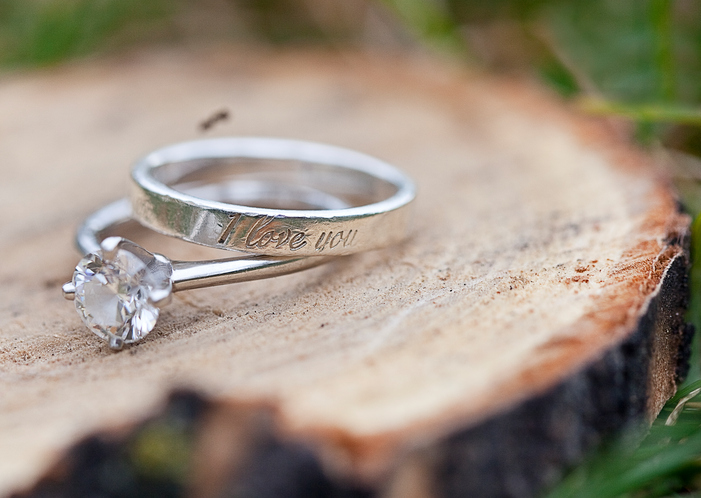 Ideas for Engraved Wedding Bands | Brilliant Earth