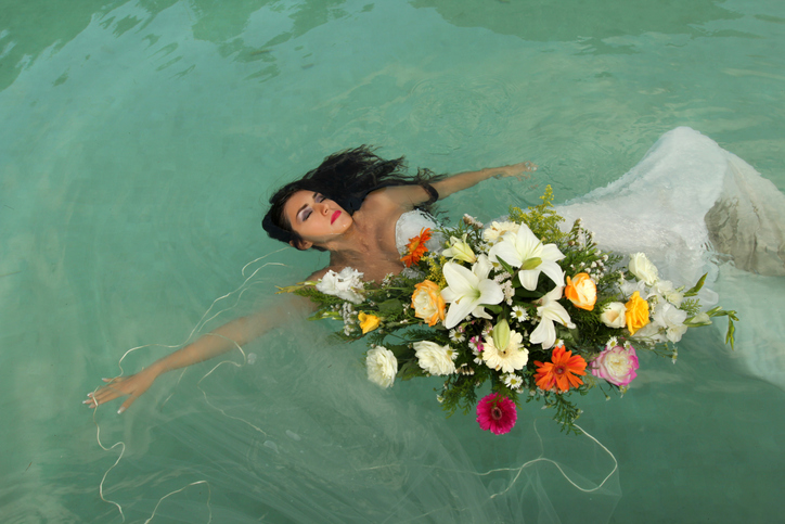 Trash the dress