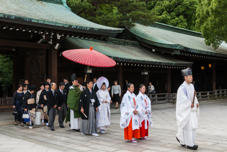 Japanese wedding traditions