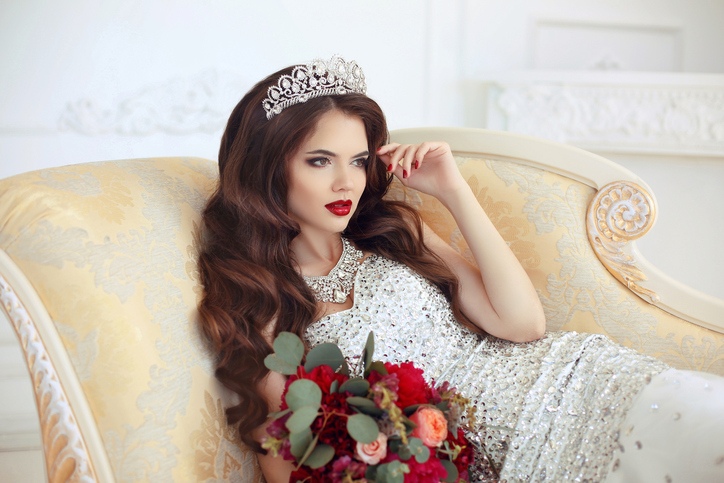 Beautiful brunette Bride wedding Portrait. Red lips makeup