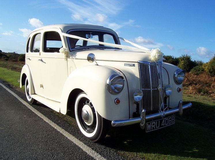 exbury classics, wedding car providers salisbury