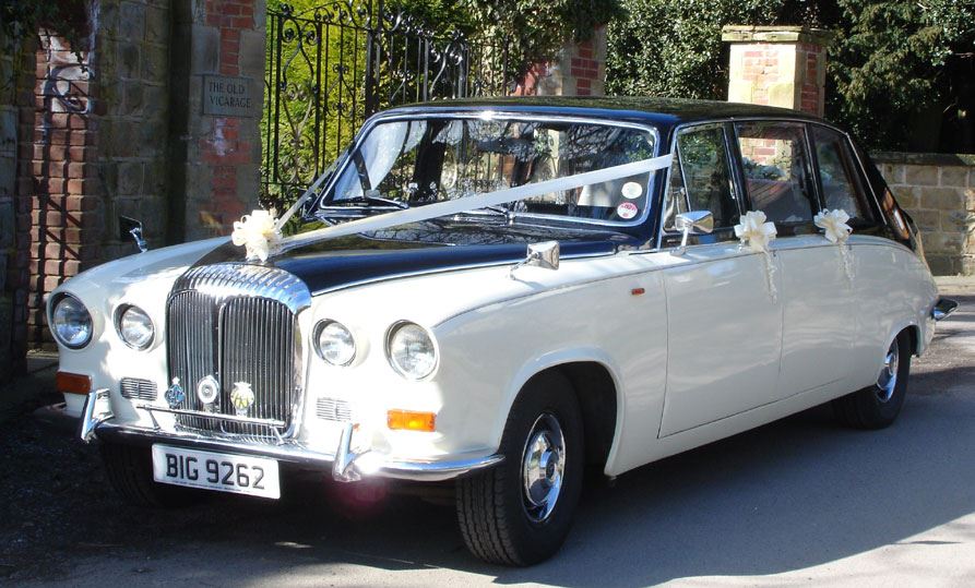lauras vintage limousines, wedding car providers selby