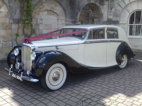 wedding cars pudsey