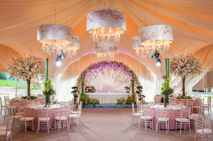 modern wedding backdrops