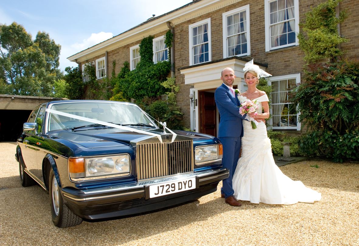 bride's cars wedding cars bedford